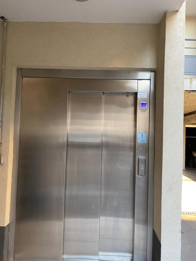 Appartement Lumineux avec place de parking privative Béziers Extérieur photo
